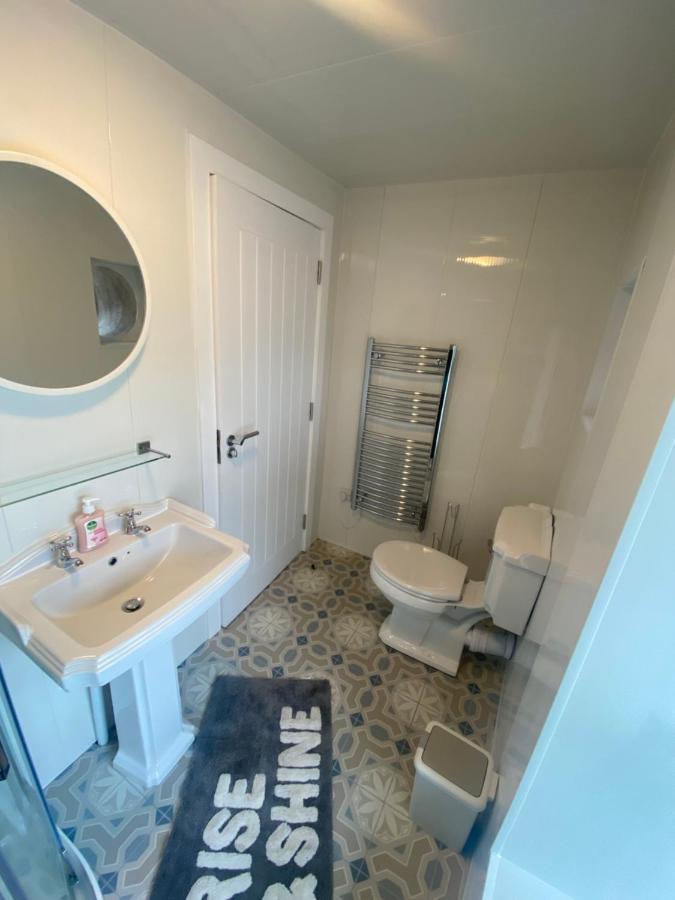 Baxters Apartments Milford Ngoại thất bức ảnh